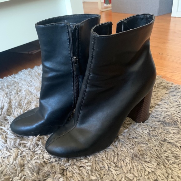 Black booties - Picture 6 of 6